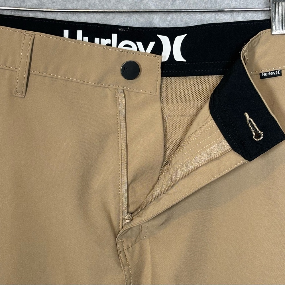 Hurley Quick Dry Classic Fit Hybrid Walking Shorts-Khaki-Men Size 36 - Picture 3 of 7
